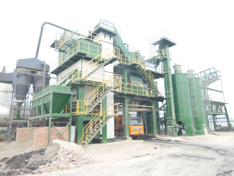 မက်ထရစ်တိုင်းတွင် တိကျမှု- IH·AMP180 သည် 180TPH Environmental Asphalt Mixing Plant Benchmark ကို ပြန်လည်သတ်မှတ်သည်